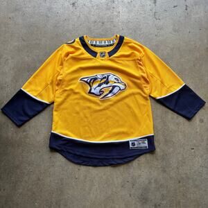 Youth Kids NHL Nashville Predators Yellow Blue Hockey Jersey Shirt Sz L/XL Boys